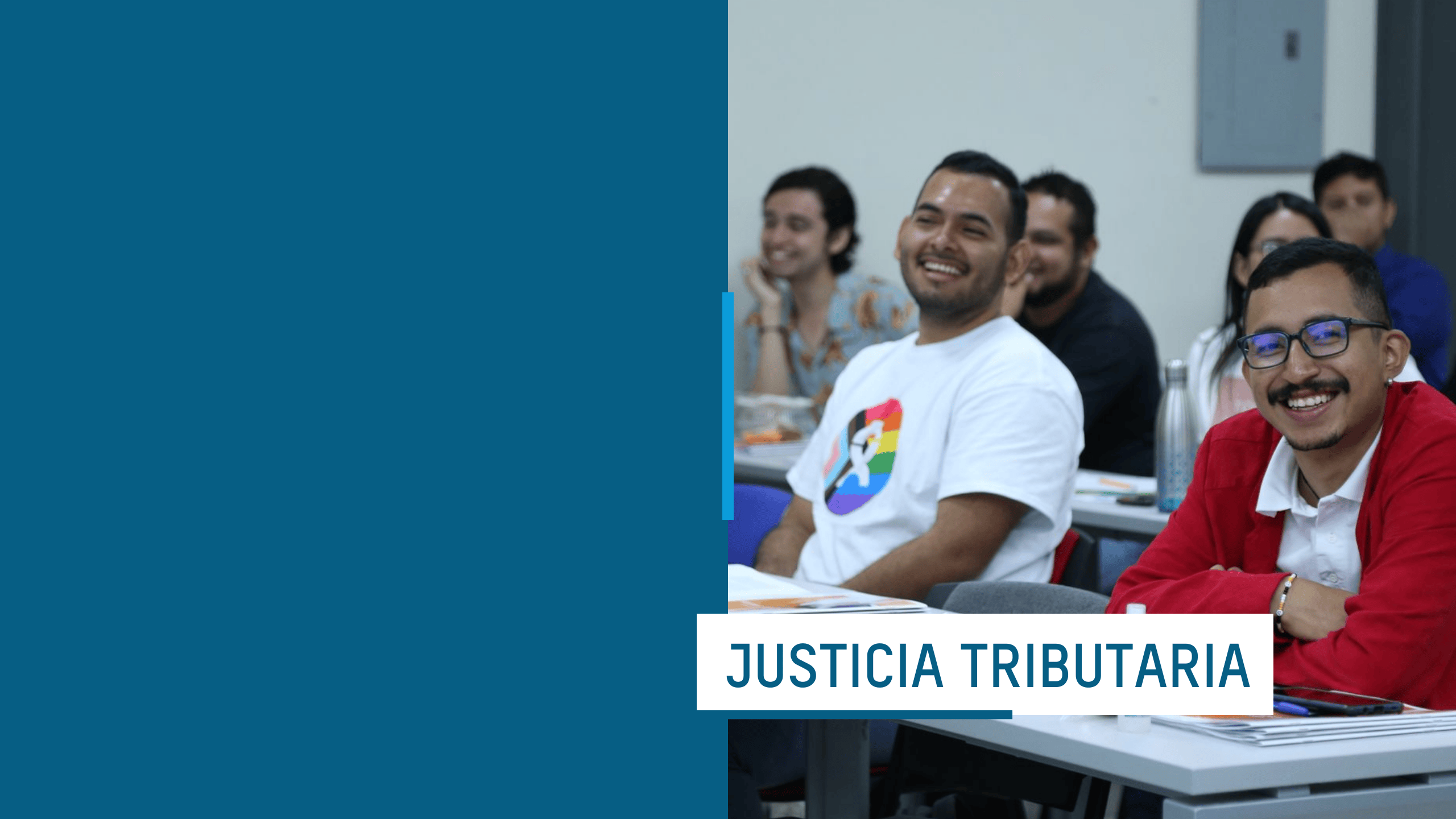 Participantes de la Escuela de Justicia Fiscal en San Salvador